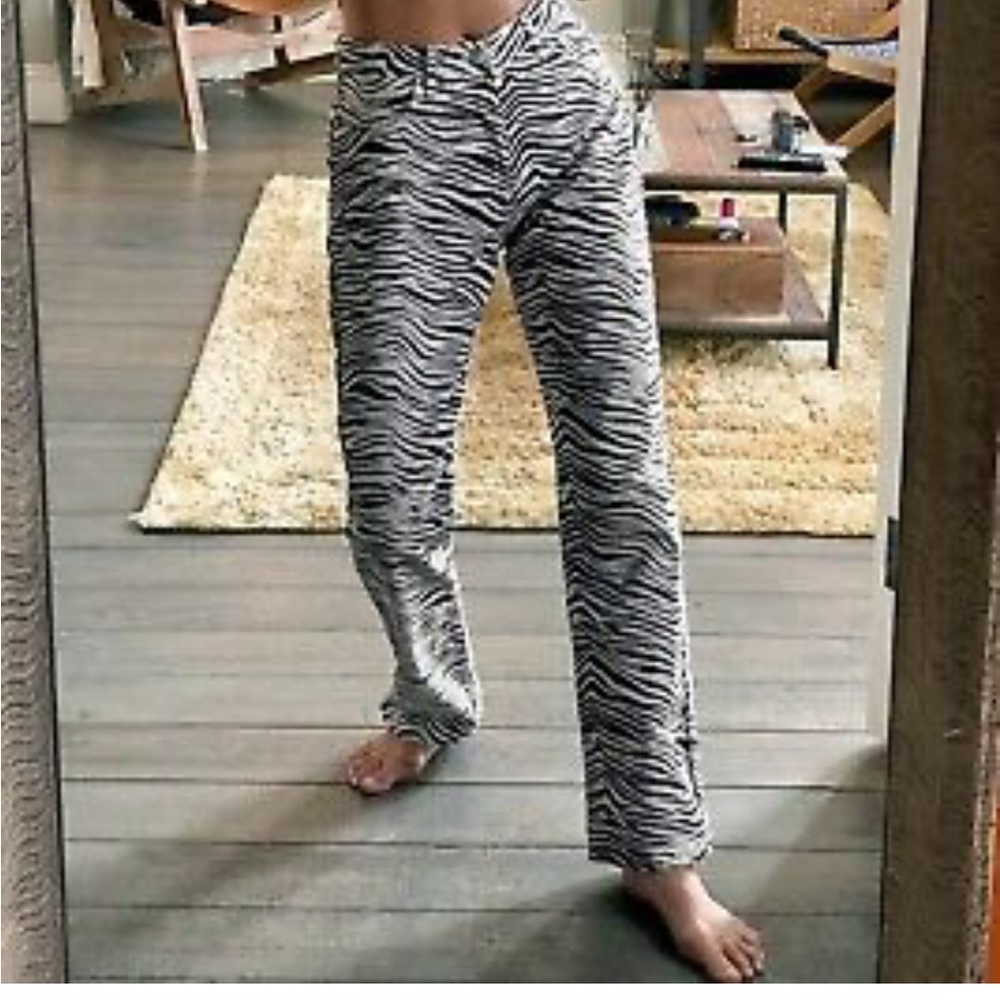 High rise Zara zebra jeans.